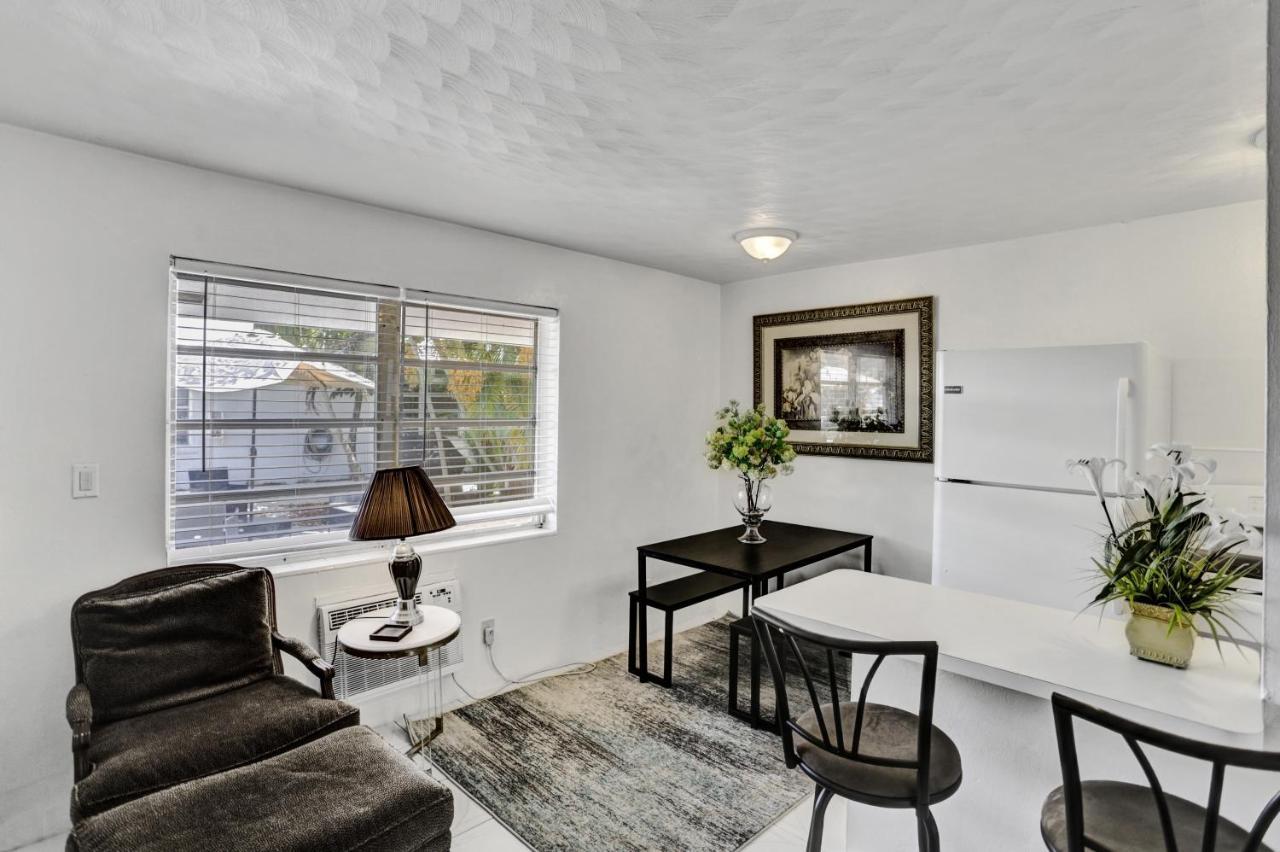 Victoria Park Regency Apartment ฟอร์ต ลอเดอร์เดล ภายนอก รูปภาพ