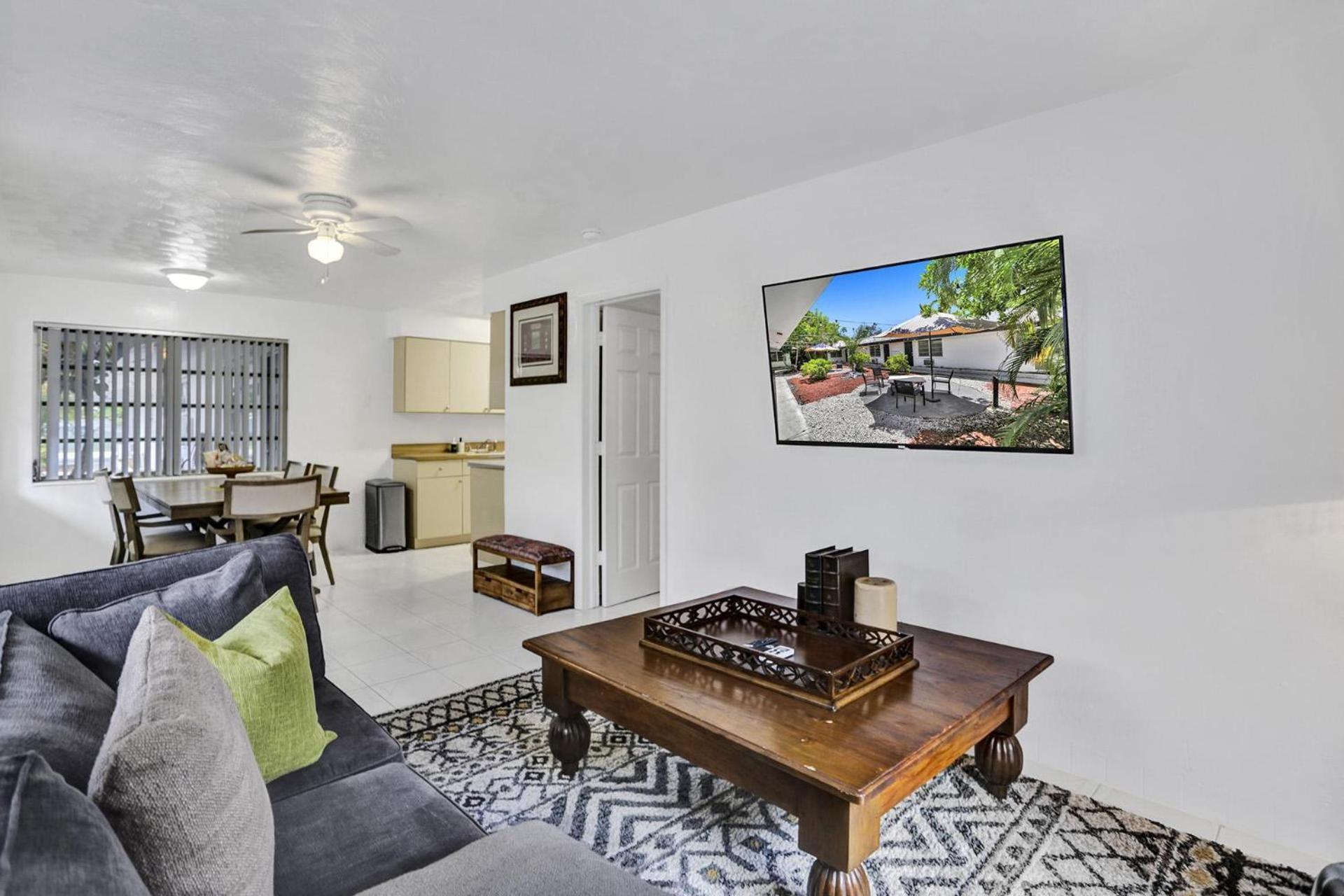 Victoria Park Regency Apartment ฟอร์ต ลอเดอร์เดล ห้อง รูปภาพ