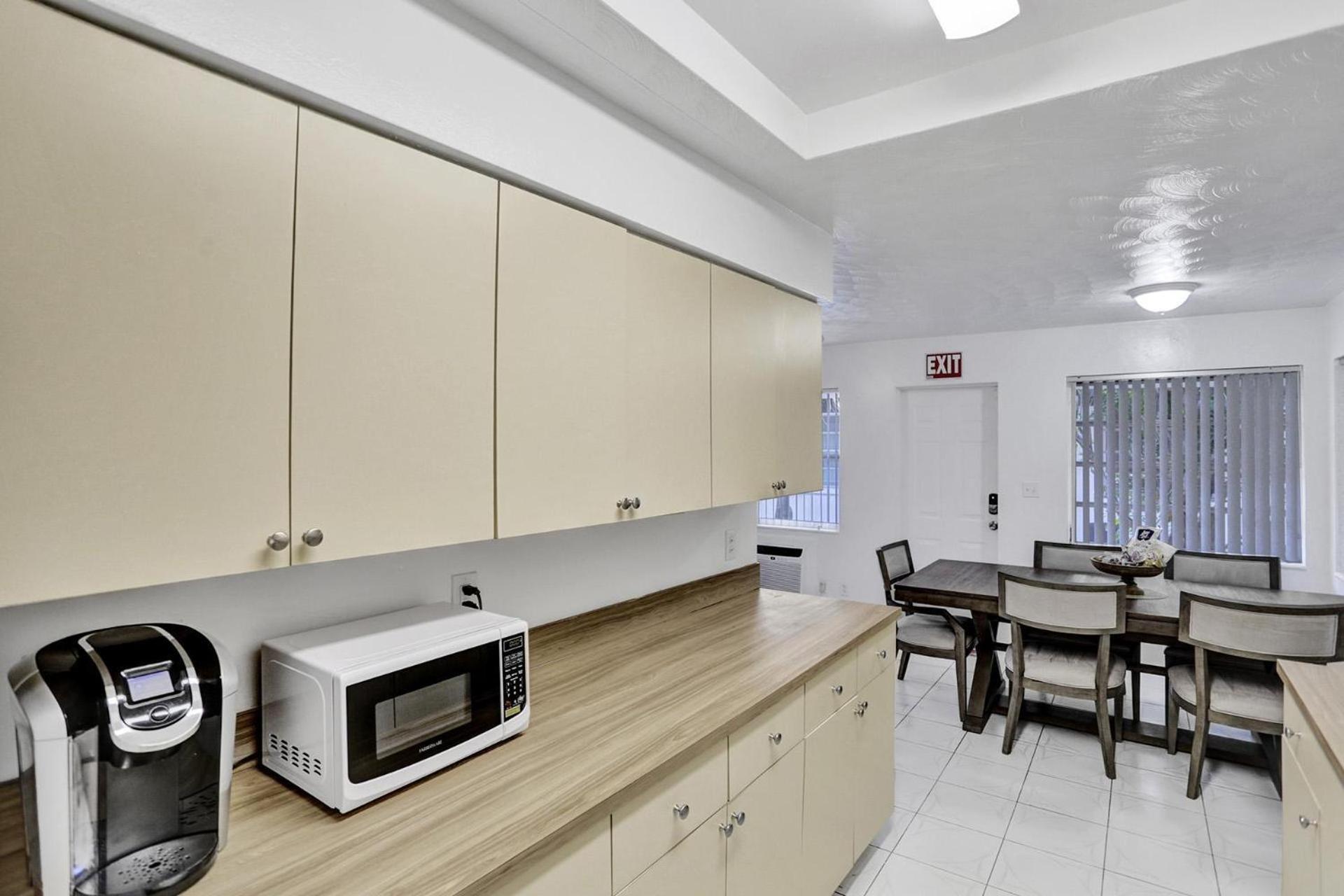 Victoria Park Regency Apartment ฟอร์ต ลอเดอร์เดล ห้อง รูปภาพ