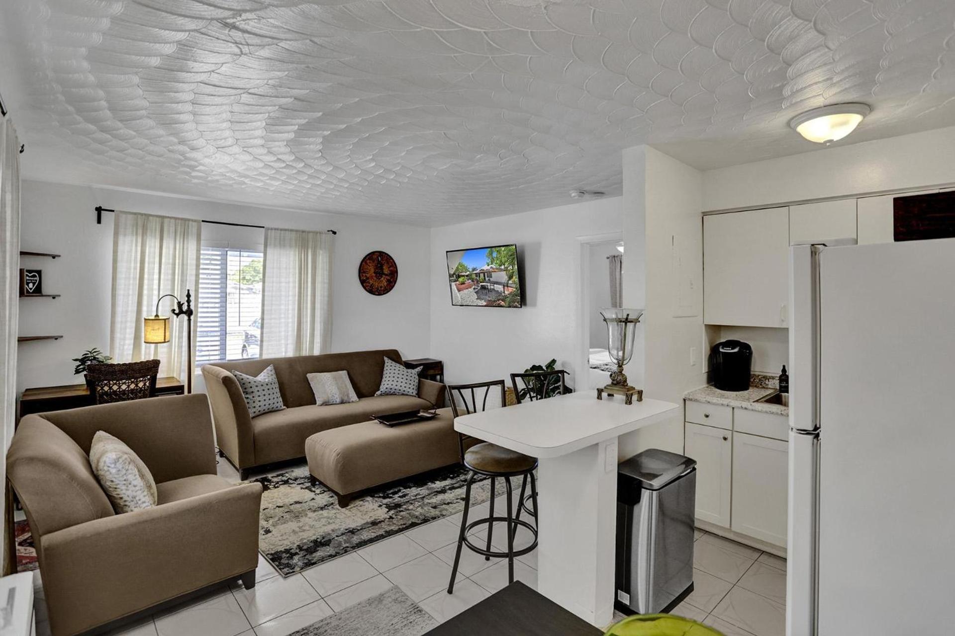 Victoria Park Regency Apartment ฟอร์ต ลอเดอร์เดล ห้อง รูปภาพ